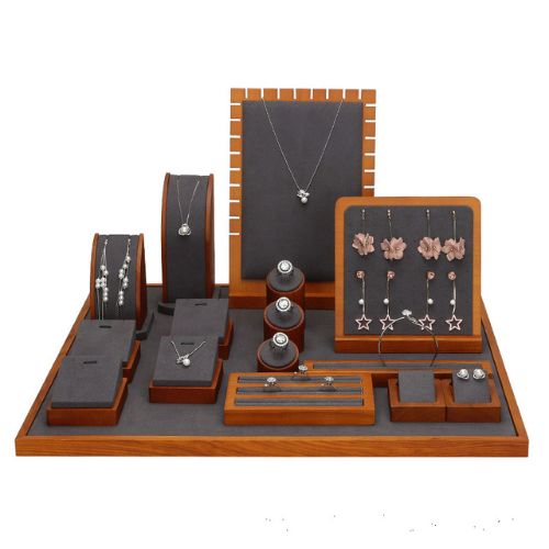 Wooden jewelry display