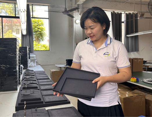 Jewelry display quality control