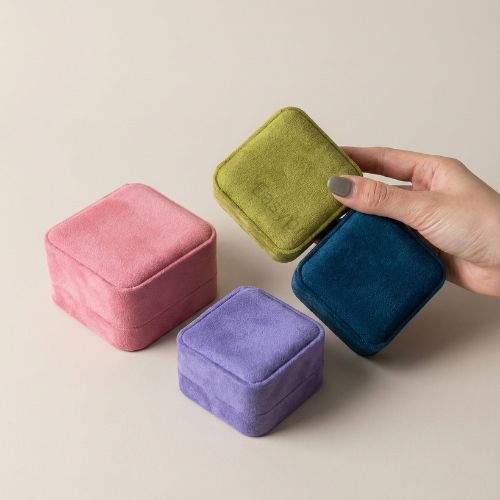 Velvet jewelry box
