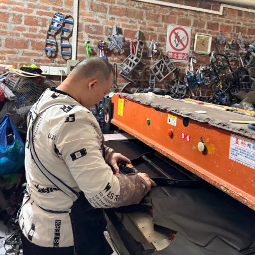 Bike seat cover cutting