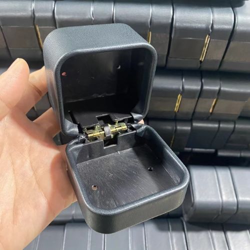 Hinged Jewelry Boxes