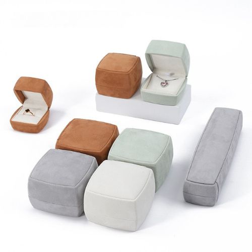 Latest velvet jewerly box