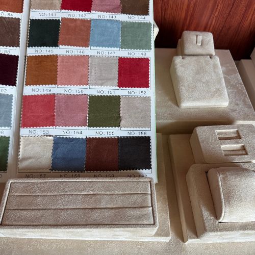 Soft velvet jewelry display